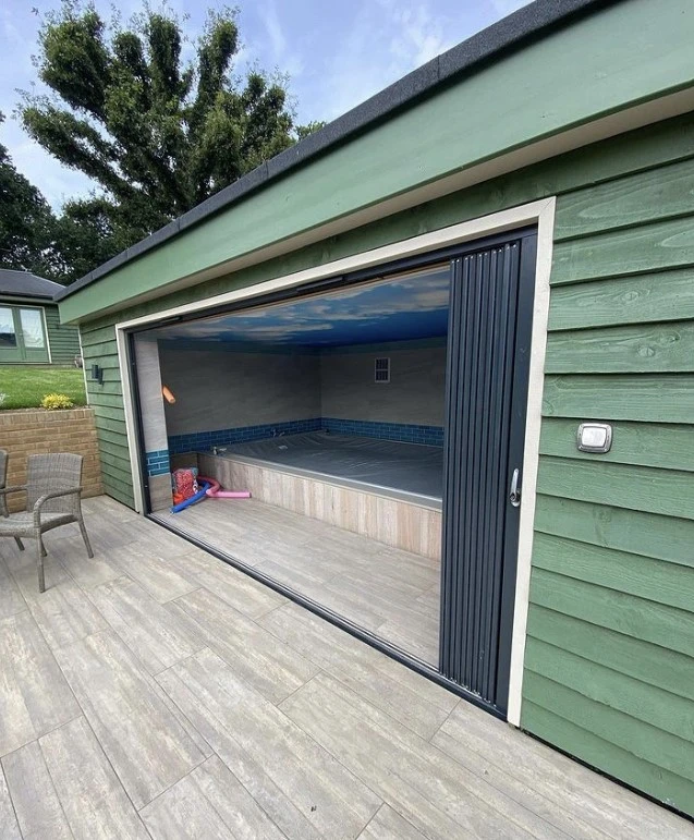 floor to ceiling bifold doors