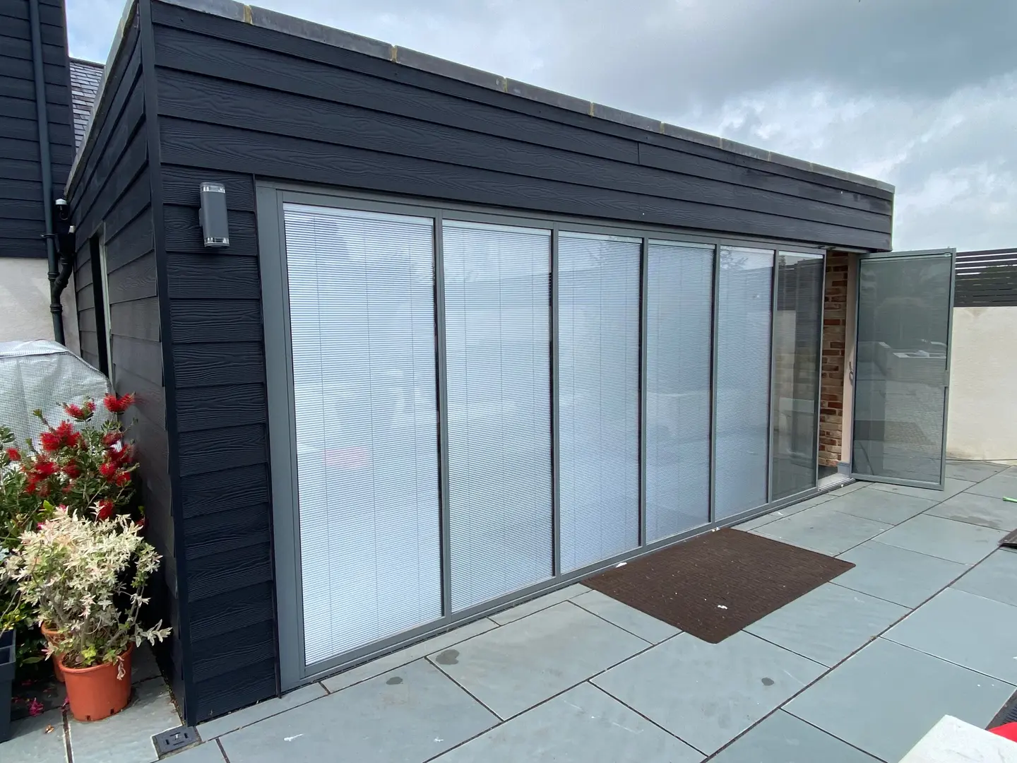 garden office doors with blinds